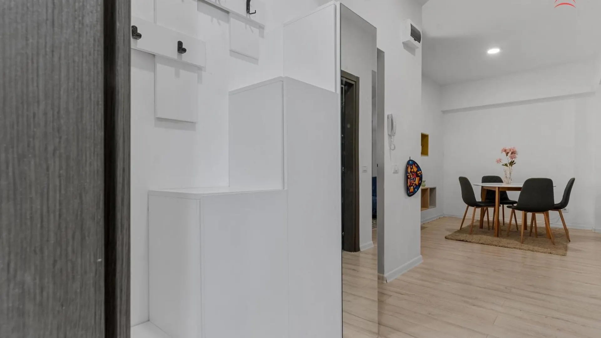 Elegant Apartament Uverturii Bucharest